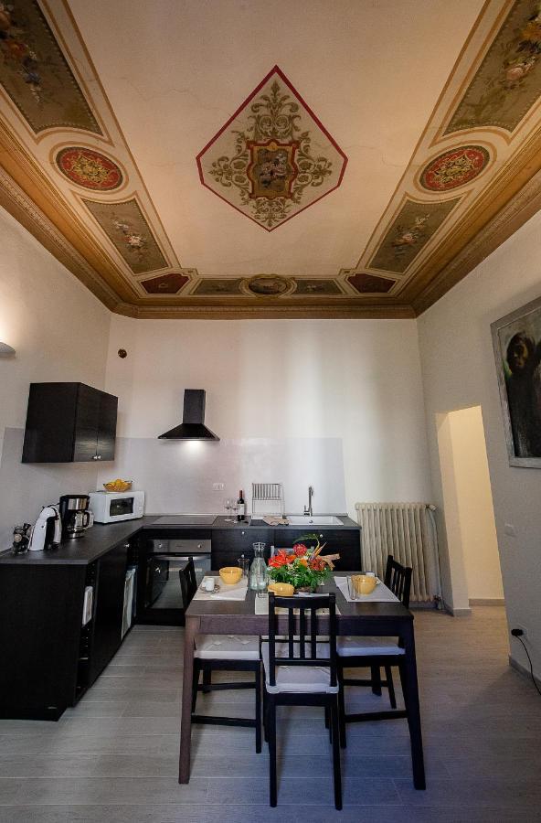 Wall Up Apartment Φλωρεντία Εξωτερικό φωτογραφία